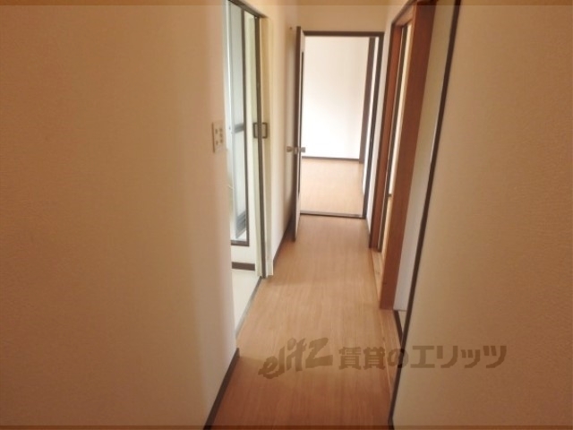 その他部屋・スペース　廊下