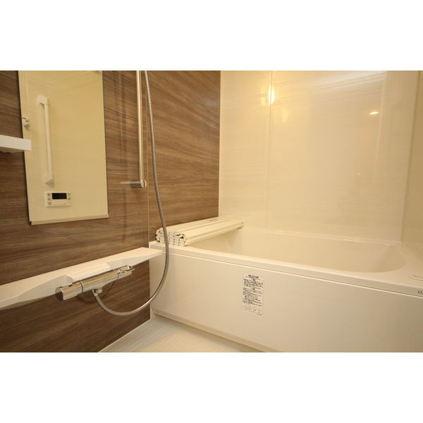 バス・シャワールーム　同一タイプです。