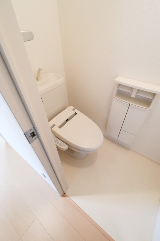 トイレ　図面と現状に相違がある場合には現状を優先