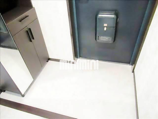 玄関　３０２号室の写真