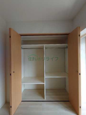 収納　エスティメゾン神田