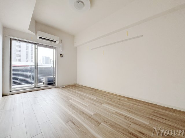 その他　こちらのリビングで趣味の時間をお楽しみください