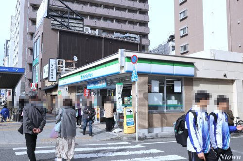 コンビニ　ファミリーマート 名古屋大須観音店（コンビニ）まで295m