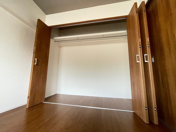 収納　※別部屋の写真です