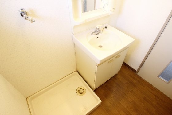 洗面設備　※別部屋の写真です