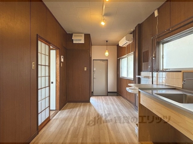 居室・リビング　リビング