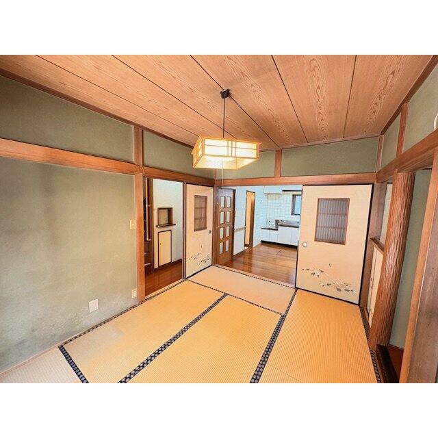 居室・リビング　DK続きの和室6帖