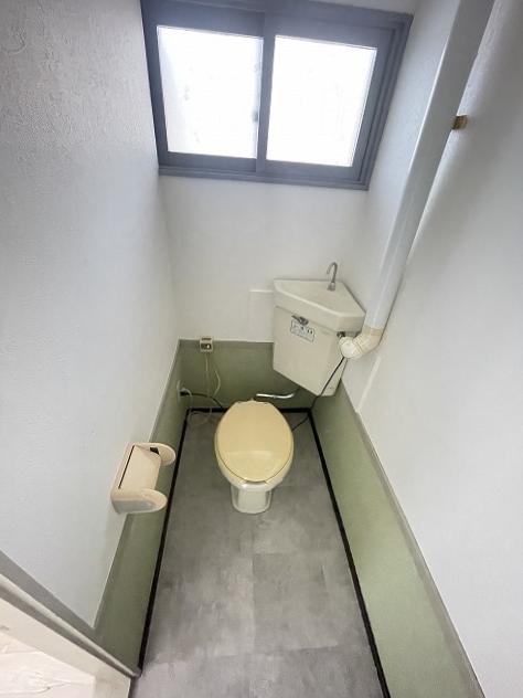 トイレ　トイレ