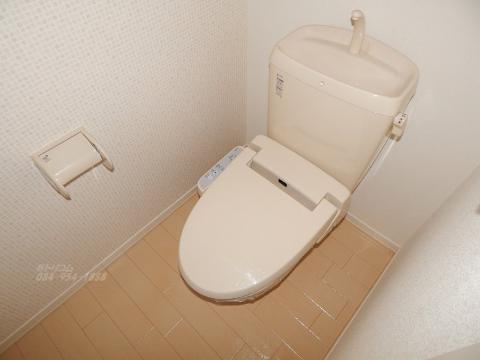 トイレ　シャワー付トイレ