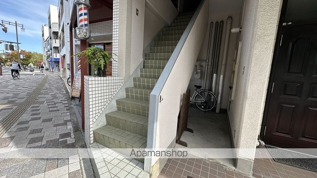 ロビー　ロビー