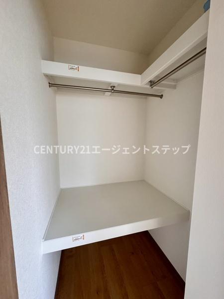 収納　ウォークインクローゼット