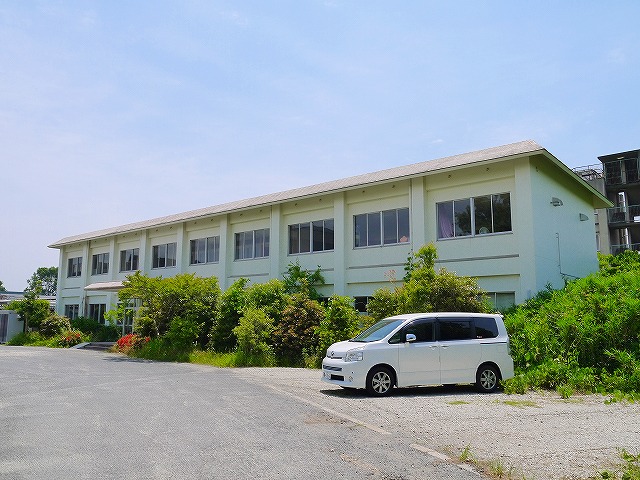 病院　国立病院機構　奈良医療センター（病院）まで880m