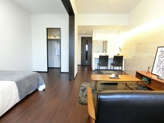 居室・リビング　詳細は、RISUMO江坂本店→06 6155-7137まで♪