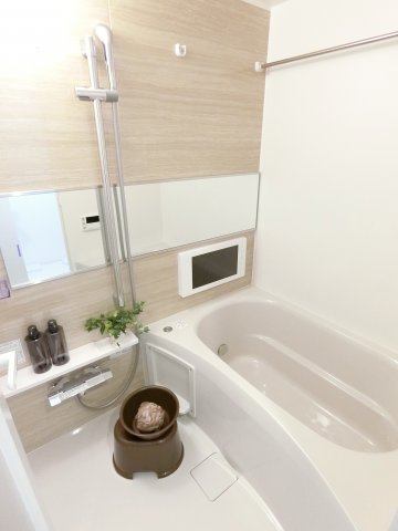 バス・シャワールーム　詳細は、RISUMO江坂本店→06-6155-7137まで♪