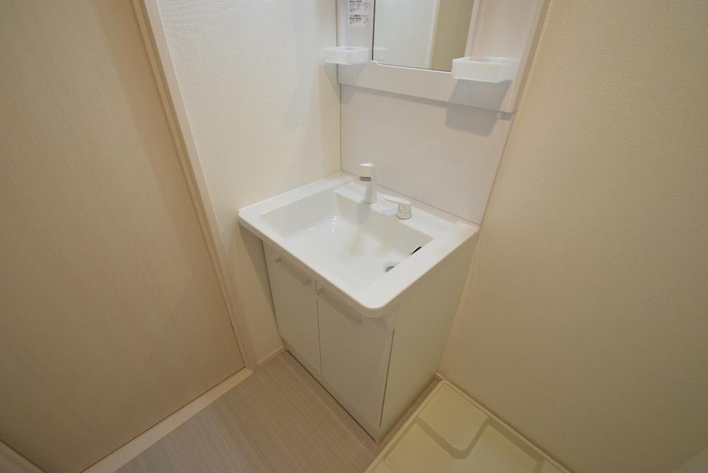 洗面設備　洗髪洗面化粧台