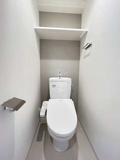 トイレ　ウォシュレット付きのトイレ
