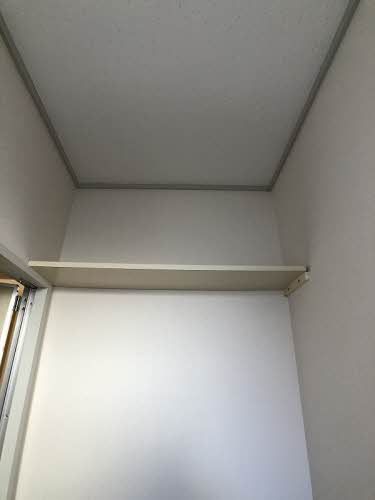 トイレ　トイレ棚