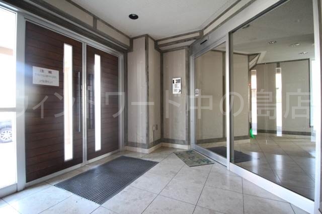 エントランス　詳細は、ウィンドワード中の島までご相談下さい。