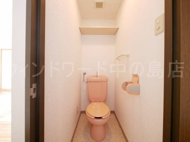 トイレ　詳細は、ウィンドワード中の島までご相談下さい。