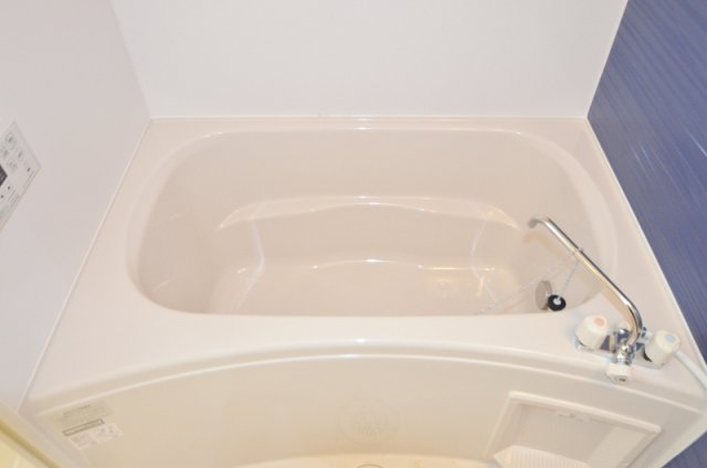 バス・シャワールーム　バスルーム