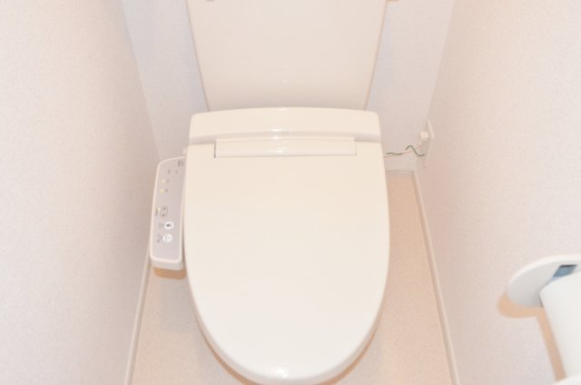トイレ　ウォシュレット