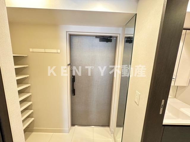 玄関　きれいな玄関です