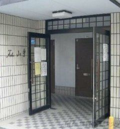 ロビー　エントランス