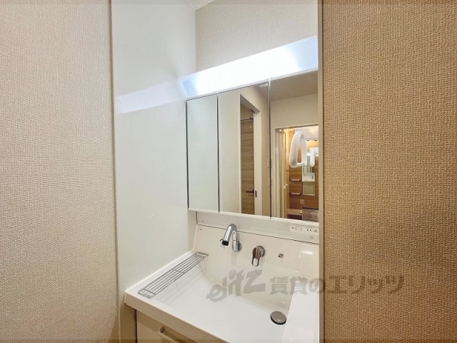 洗面設備　独立洗面台