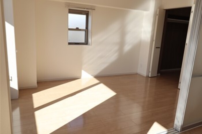 居室・リビング　洋室