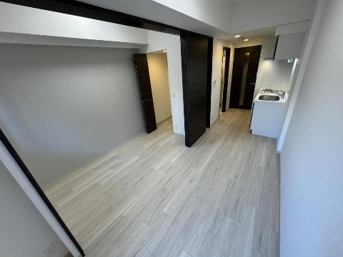 居室・リビング　室内