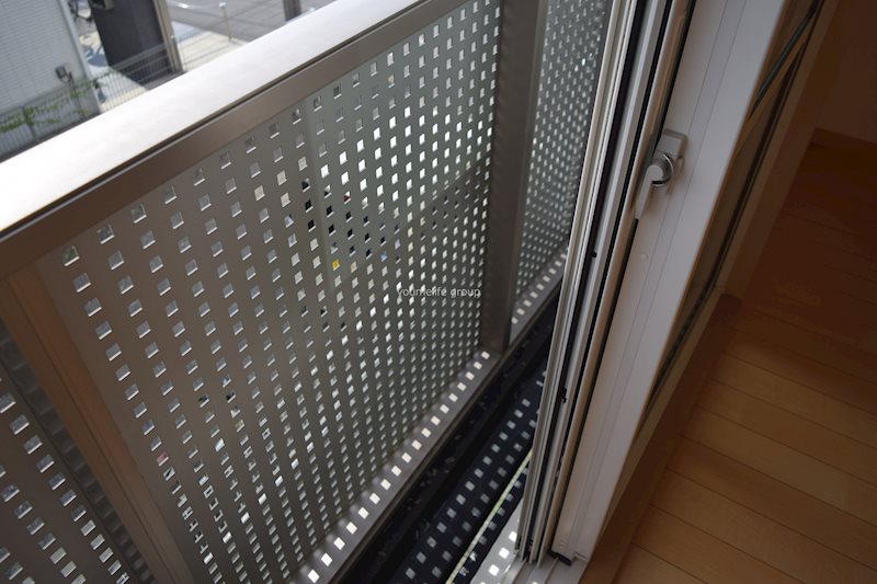 バルコニー　ベランダ