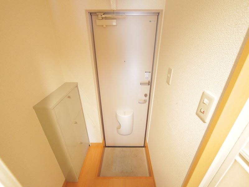 玄関　玄関　シューズボックス