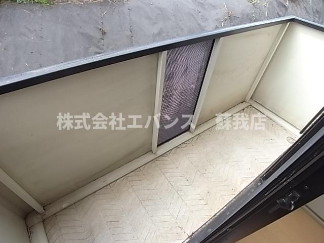 バルコニー　開放的で明るい空間を演出してくれるバルコニーです