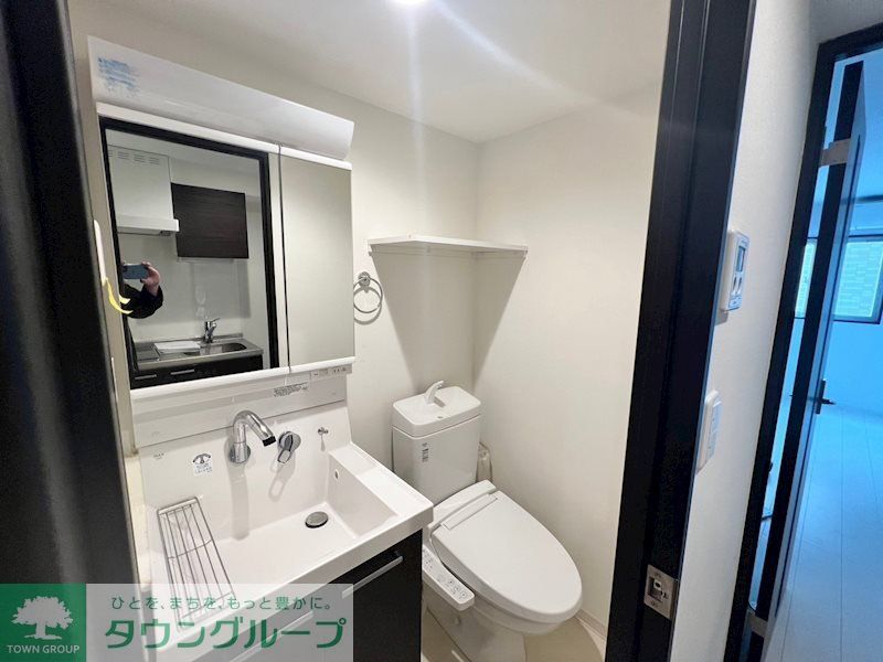 洗面設備　※別号室参考写真のため実際の間取りとは異なります。