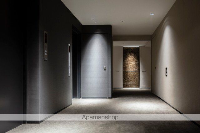 ロビー　ロビー