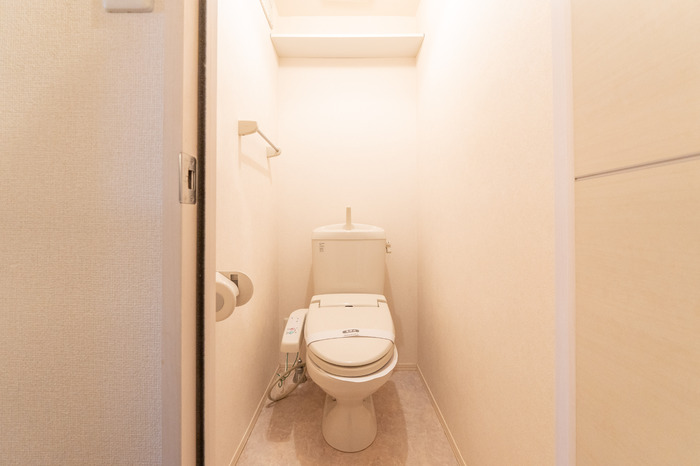 トイレ　清潔なエントランスです