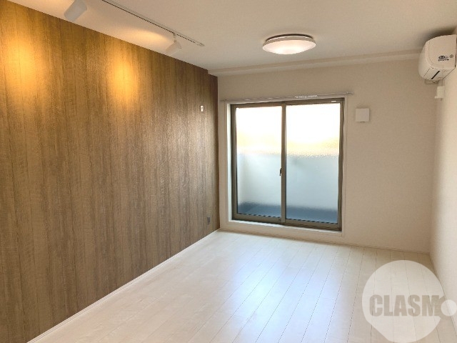 居室・リビング　明るいお部屋です♪