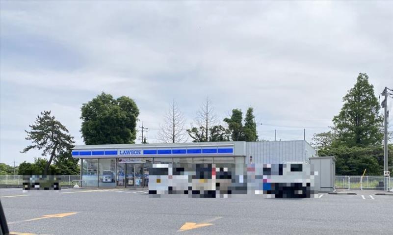 コンビニ　ローソン米子医療センター前店（コンビニ）まで276m