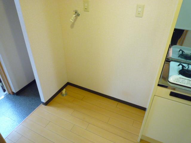 洗面設備　洗濯機置き場