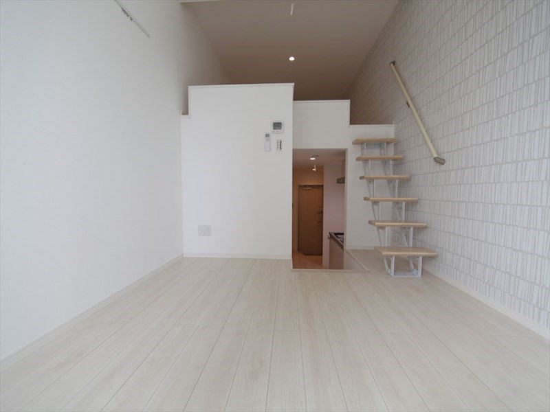 その他　洋室6.2帖　ロフト6.1帖（収納にも寝室にも使えます）