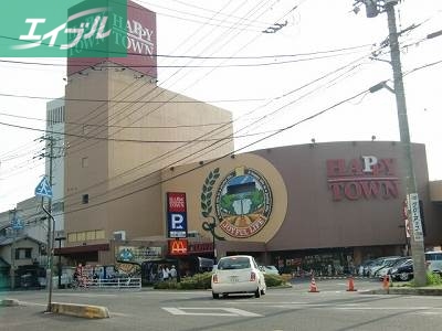 ショッピングセンター　天満屋ハピータウン・岡北店（ショッピングセンター）まで425m