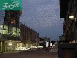 大学・短大　就実大学（大学・短大）まで694m