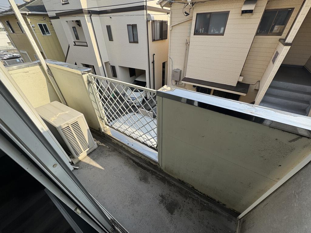 その他設備　布団も干せるベランダです☆
