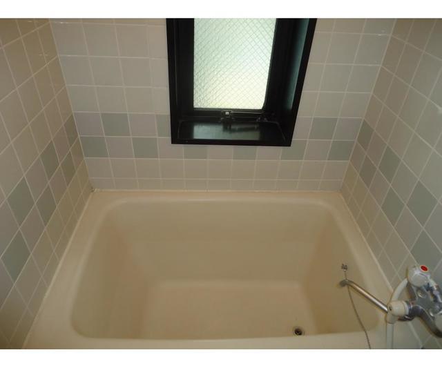 バス・シャワールーム　バスルーム