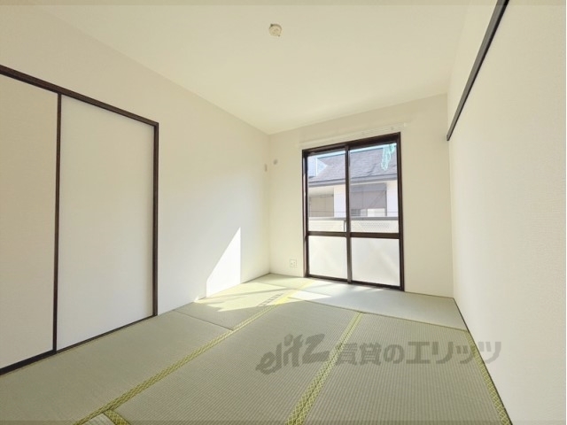 居室・リビング　和室