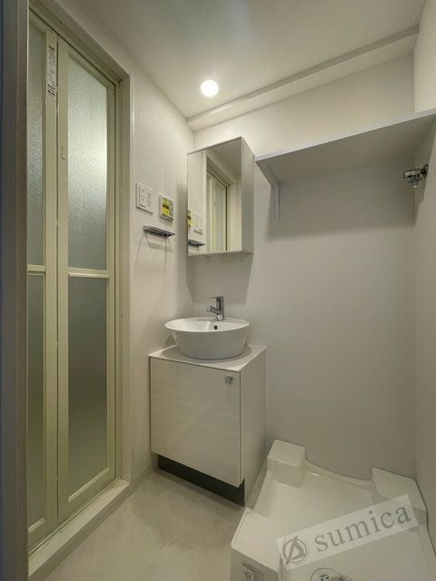 洗面設備　洗面脱衣所付き！独立洗面台が便利です♪♪