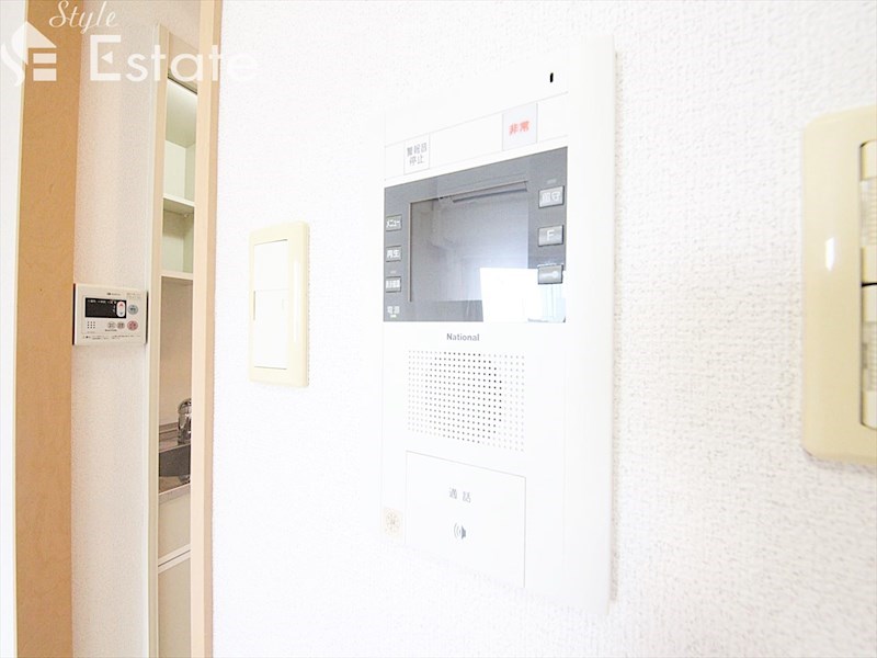 セキュリティ　モニター付インターホン