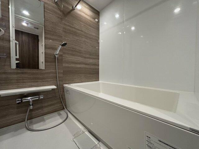 バス・シャワールーム　ゆったり過ごせるお風呂です