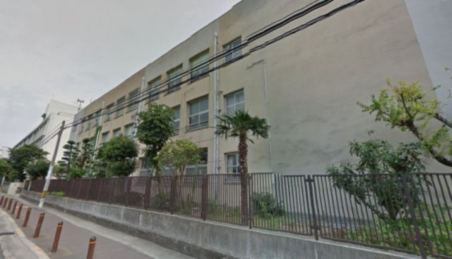 小学校　大阪市立高殿小学校（小学校）まで537m