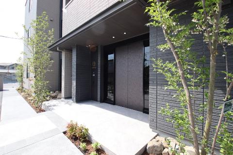 セキュリティ　オートロック完備